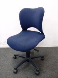 【リクライニング機能不調のため特価】【K12】■プラス/オーバル　肘無ローバック　■ダークブルー　※保証対象外商品となります。