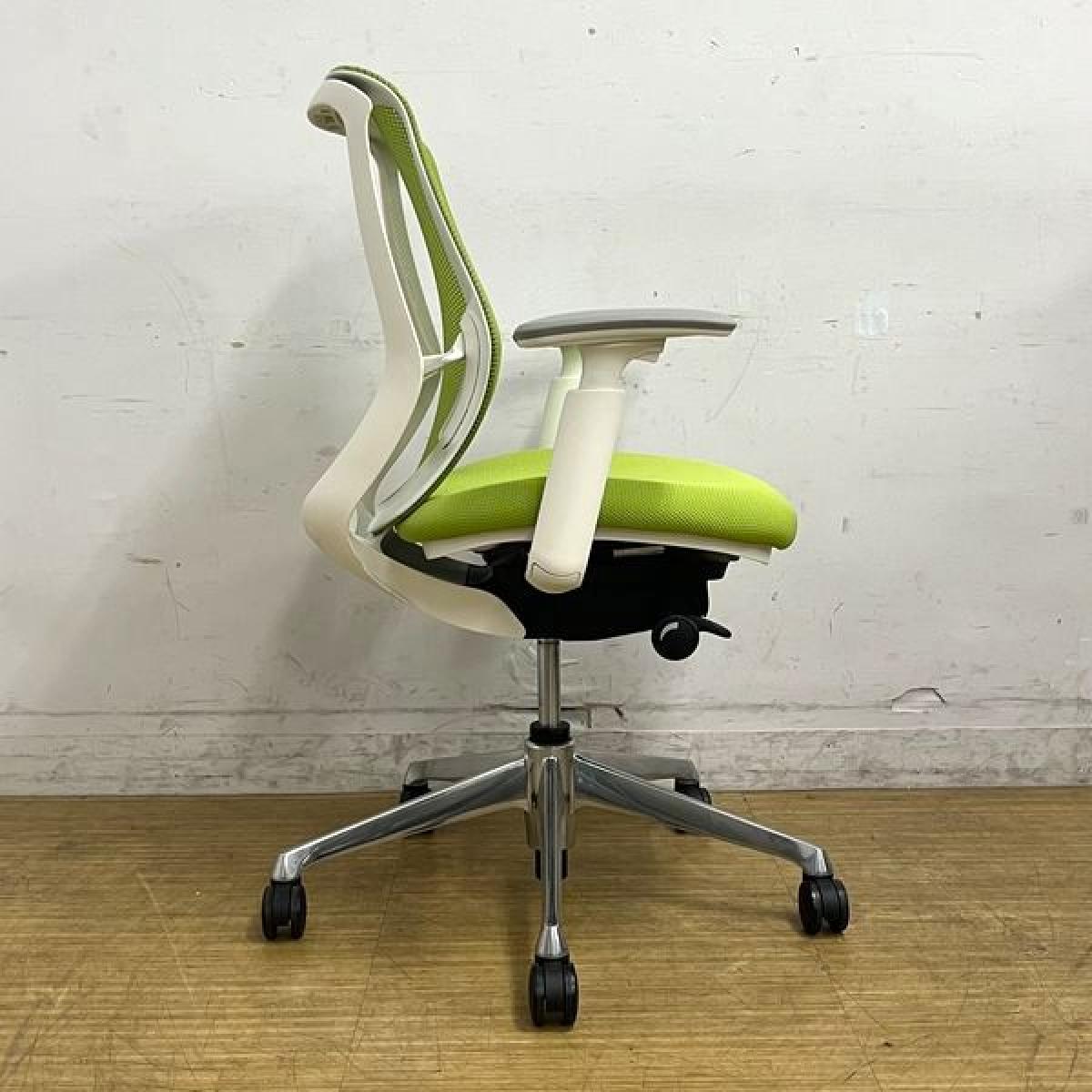 中古】シルフィーメッシュ C681BW FMP5 オカムラ/okamura 肘付ロー