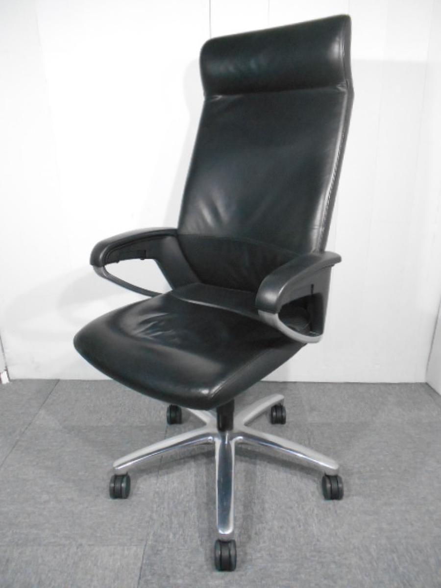 【新品定価40万越！】革張り仕様の高性能チェア！社長用・役員席用としてもおすすめの本革製高級チェア！
■コクヨ/フィロソフィー（Philosophy）/ブラック　レザー
                        フィロソフィーチェア
                                    中古
            
