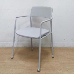 コクヨ(KOKUYO)　エニー(Any)　ネスティングチェア　ライトグレー　フレーム構造にこだわった会議・ミーティングチェア