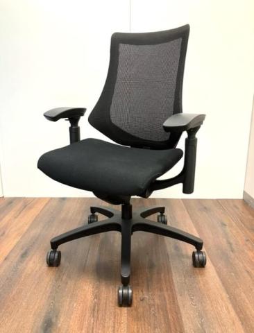 【中古】エフメッシュ KG-170JV-T1T1 イトーキ（ITOKI） 肘付ハイバックチェア