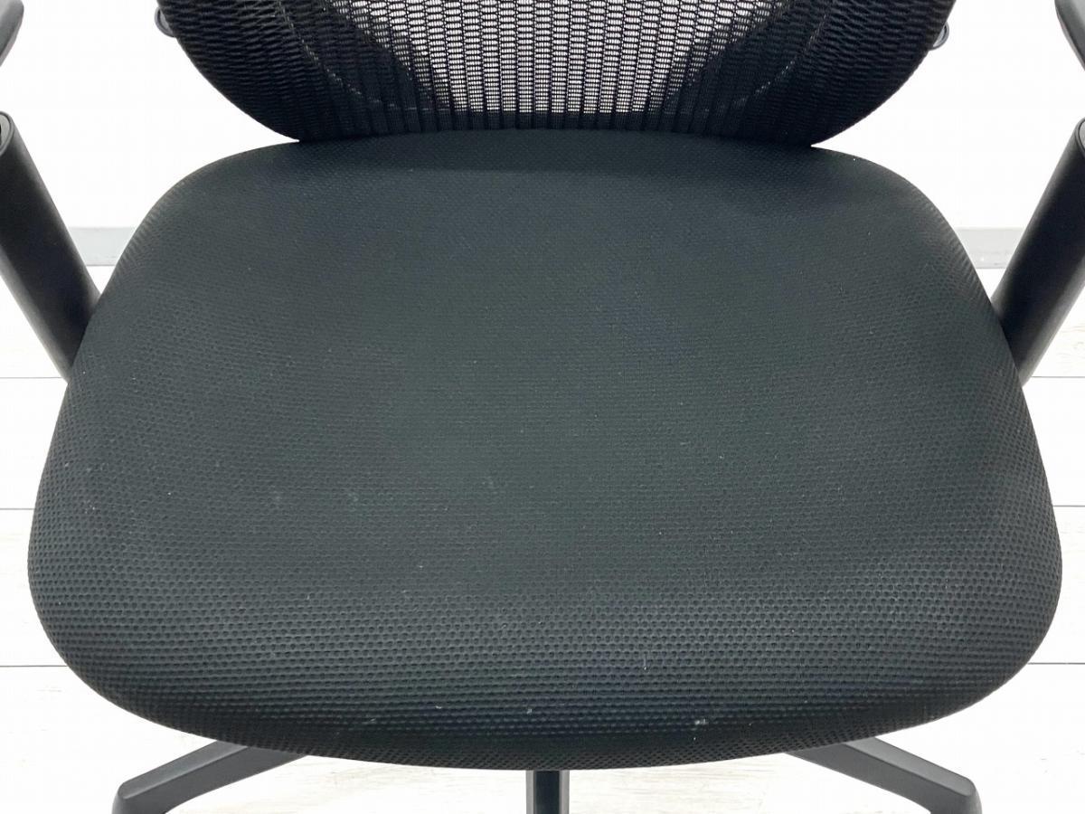 bl　オカムラ　シルフィーチェア　前傾機能　ハイバック　メッシュタイプ　中古 中古】シルフィーメッシュ オカムラ/okamura 肘付ハイバックチェア