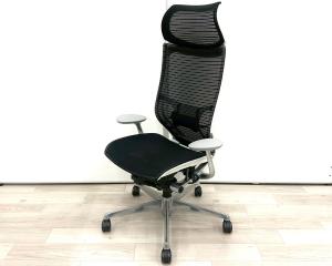 【在庫入替セール品】■Okamura/オカムラ　■アトラス　■ブラック（black）　■肘付き/固定肘　■エクストラハイバック　■背面・背面/メッシュ　■オススメ/人気/定番商品　【弊社使用欄：A01023814】