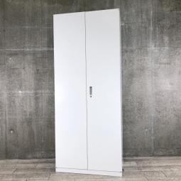 【豊富な収納スペースでオフィス書類をスッキリ整理！パーテーション、間仕切りの代わりにも！】■ウチダ(UCHIDA)製　BEストレージシリーズ　両開き書庫　ハイキャビネット　H2160㎜　■シリンダー錠　■ホワイト【2512】弊社使用欄【A01050127】