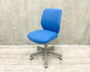 【在庫入替セール品】【体にフィットするダブルクッション構造！快適さと集中力をキープ！】■コクヨ（KOKUYO）製　セディスタチェア（SEDISTA）　ローバック　肘無し　■ブルー【T1】