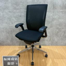 イトーキ製のオフィスチェア【ヴェントチェア/ブラック/肘付きタイプ】が値下されました！　＊良品を格安で！「オフィスバスターズ福岡南店」は、福岡を拠点として、全国へ中古オフィス用品・オフィス家具を提供しております。