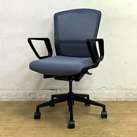ウチダ　エルフィ　ミドルバックチェア　リング肘（固定肘）　ブルーグレイ×ブラックフレーム　背メッシュ　【愛知・名古屋・豊田・静岡・浜松】