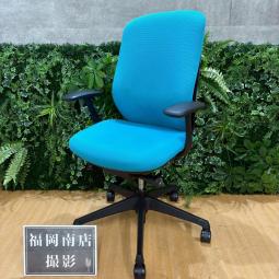 【1脚限定★現物写真だから安心】オカムラ製の大人気オフィスチェア【シルフィー/ライトブルー/固定肘】が値下されました！　＊「オフィスバスターズ福岡南店」は、福岡を拠点として、全国へ中古オフィス用品・オフィス家具を提供しております。