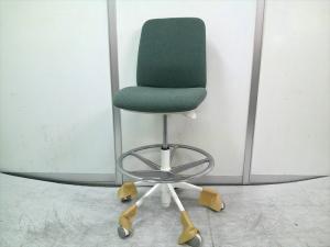 【ちょっとした打ち合わせや場所を選ばないスマートな働き方へ！】オカムラ/ライブス/グリーン/ハイチェア