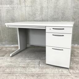 【定価約11万円】【奥行800㎜】【オカムラの超定番シリーズ！袖一体型で書類をたっぷり収納可能！】■オカムラ （okamura）製 　SD-Vシリーズ　片袖机　W1200mm×D800mm　■シリンダー錠　■ライトグレー　※上段の引出し厚めタイプ