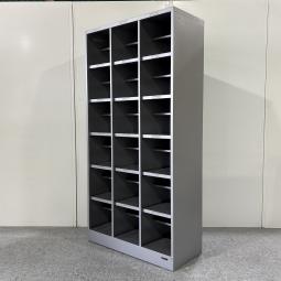 ★オカムラ製　ザパート(ZAPATO)　スキップシルバー　オープンタイプ　W900xD400xH1790サイズ　18人用シューズボックス！　取り出しやすいオープンタイプ！　下駄箱　シューズボックス！！