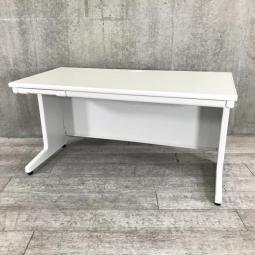 【在庫セール品・1台限定】【T1】■PLUS（プラス）製　LAシリーズ　平机　引き出し付き　　W1400×D700㎜　■ホワイト【スタンダードなデザインで使いやすい！広めの1400㎜サイズ！】