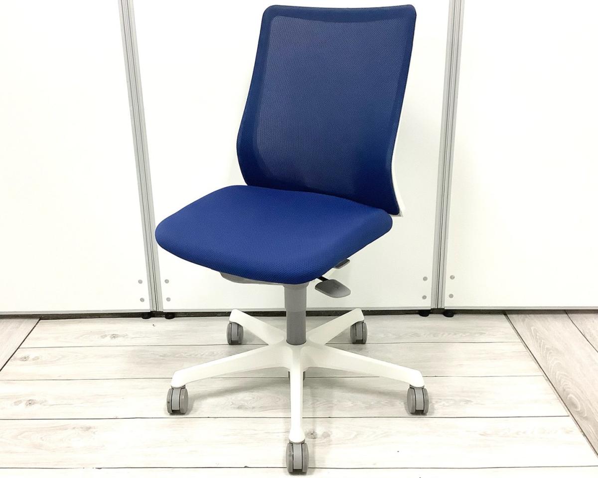 ワークチェア アームレストなし オススメ(おすすめ) 大人気 ・Okamura/オカムラ ・Fluent/フルーエント ※横浜本店撮影画像※
                        フルーエントチェア
                                    中古
            