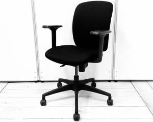 アームレストあり オススメ(おすすめ) 大人気 ・スチールケース/Steelcase ・アプト/apt ※横浜本店撮影画像※