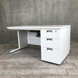 【定価約7万円】【ワークスペース広々！収納も充実な幅1400㎜の片袖机！】■イトーキ(ITOKI)製　CXシリーズ　片袖机　W1400×D710㎜　■ホワイト　※日焼け有　【コスパの良いワークデスク！】