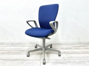 【在庫入替セール品】【定価8万円】【スタンダードなデザインで人気なスラートチェア入荷！】■オカムラ/スラートチェア■ミディアムブルー