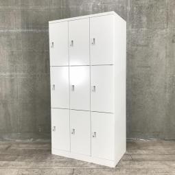 【2025年製のため状態良好】9人用更衣ロッカー　オカムラ　レスピア　清潔感のあるホワイトカラー　鍵付き　シリンダー錠【愛知・名古屋・豊田・静岡・浜松】
