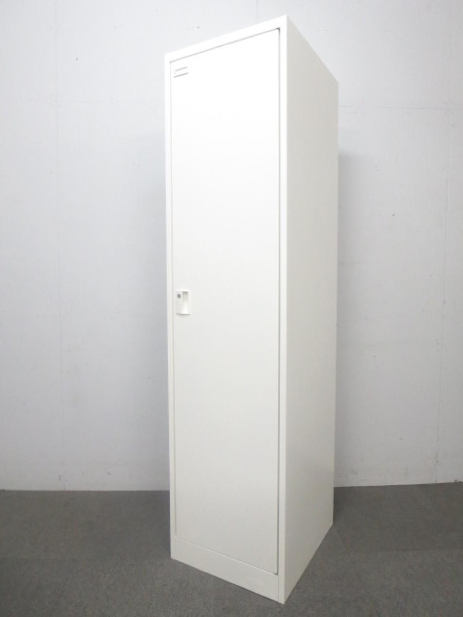 【ワイド収納で使いやすい！】■オカムラ　1人用ロッカー　W450mmタイプ　ホワイト　■スタッフ増員・レイアウト変更の際の追加にもオススメ！
                        FZ-Wタイプ
                                    中古
            