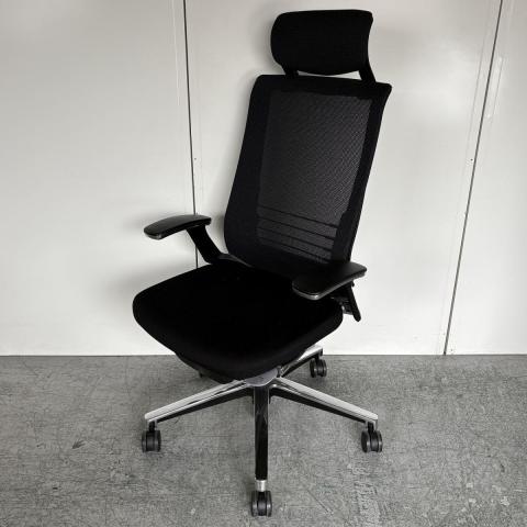 コクヨオフィスチェア INSPINE 定価¥173,470 コクヨオフィスチェア INSPINE 定価¥173,470