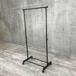 【上下伸縮可能！】■コートハンガー　キャスター付　ブラック　■軽量タイプでラクラク移動できます！【ハンガーラック】