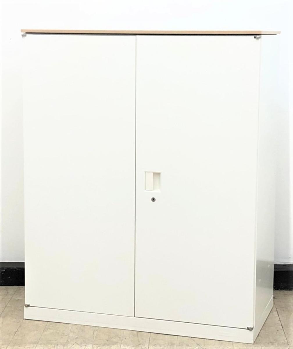 【高品質で使いやすい！人気のレクトラインシリーズ！】■オカムラ製　両開き書庫　W900×D450×H1100mm　ホワイト
                        3S 書庫
                                    中古
            