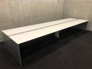 コクヨ製　ワークヴィスタシリーズ　ホワイト天板　W4800サイズ　推奨人数：8名～　フリーアドレスデスク！！【関西/関東倉庫在庫　在庫確認が必要になります】　京都　滋賀　オフィスバスターズ京都東寺店