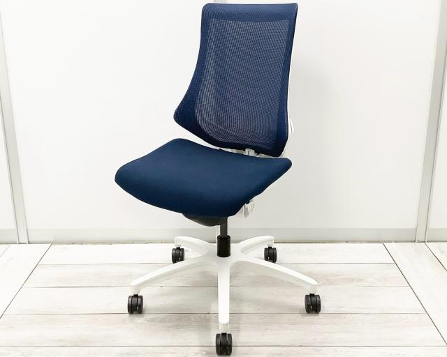 【中古】エフメッシュ KG-170JB-W9B2 イトーキ（ITOKI） 肘無ハイバックチェア