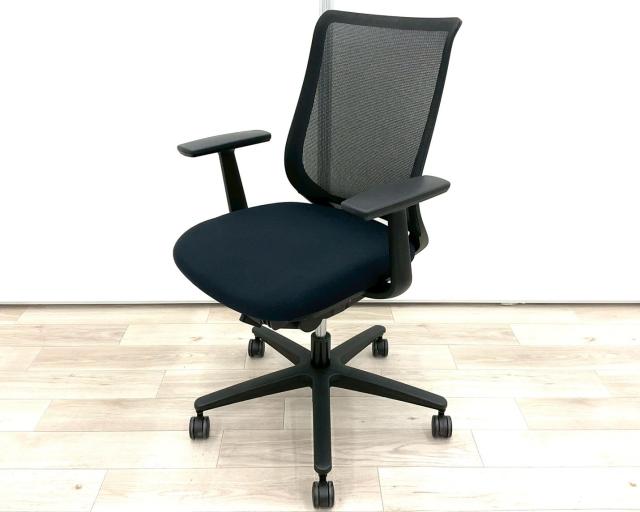 ■KOKUYO/コクヨ　■ミトラ　■ハイバック　■ブラック（black）■背面/メッシュ　■固定肘　■オススメ/人気/定番商品　【弊社使用欄：A01037763】