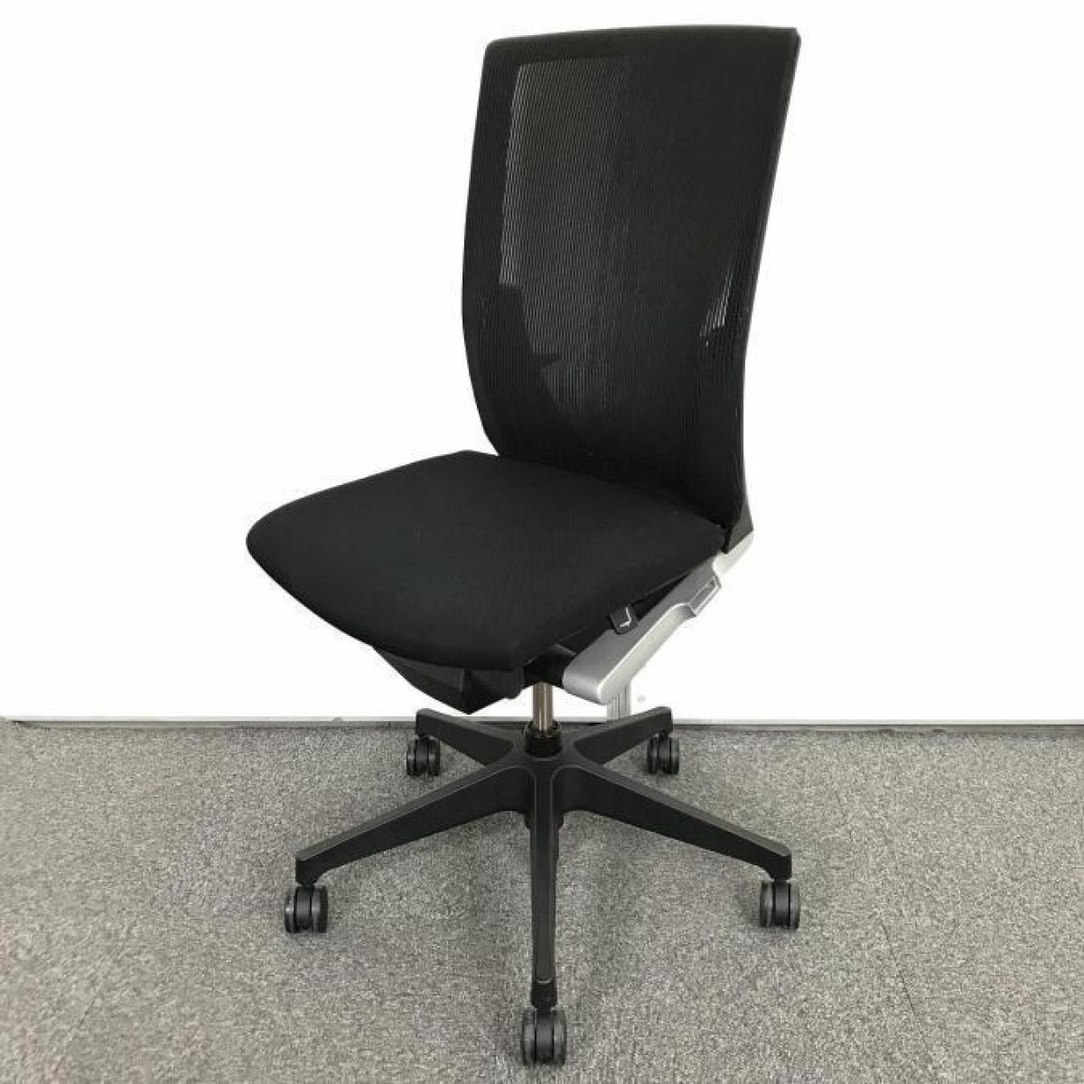 ■イトーキ製　ヴェントシリーズ （Vento）　■ハイバック　肘無し　メッシュ　■ブラック　■OAチェア【弊社使用欄：A01053625】
                        ヴェントチェア
                                    中古
            