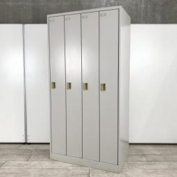 【倉庫在庫品】【ゆとりのある収納スペース！衣類や個人の荷物の管理に！増員にもオススメ！】■オカムラ（okamura）製　FZシリーズ　4人用更衣ロッカー(W900/D515/H1790)　■ライトスモーク　■シリンダー錠