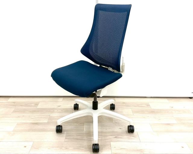 【中古】エフメッシュ KG-170JB-W9B2 イトーキ（ITOKI） 肘無ハイバックチェア