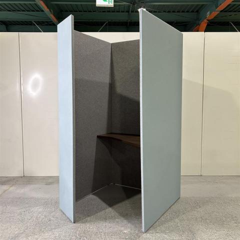 オカムラ（okamura） ドレープ ワークブース(ドレープ) 一覧 - 中古