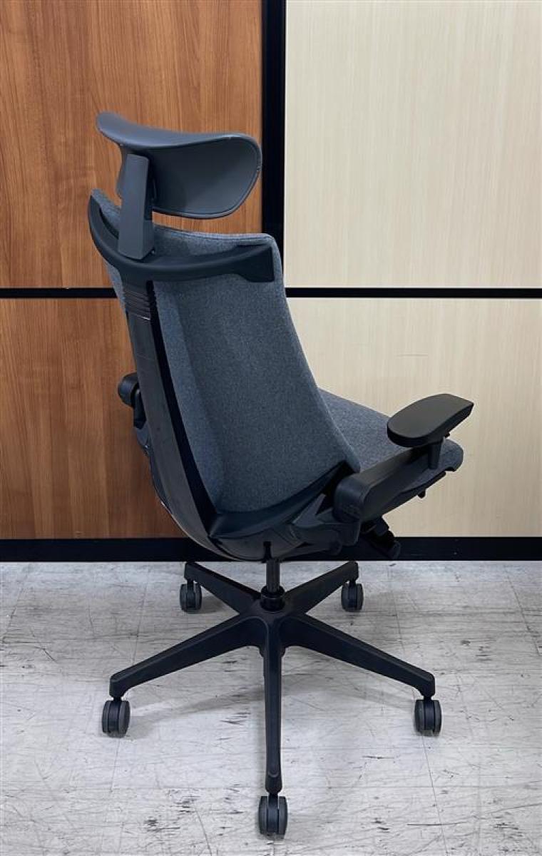 中古】アクト クロス 樹脂 イトーキ/ITOKI 肘付ハイバックチェア