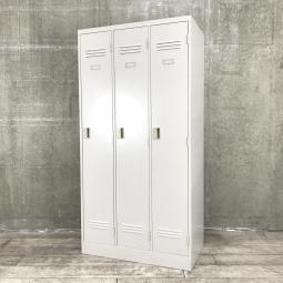 【スタンダードなデザインであらゆる空間にフィット！衣類や個人の荷物・貴重品の管理にオススメ！】■イトーキ　3人用更衣ロッカー　シリンダー錠　ライトグレー