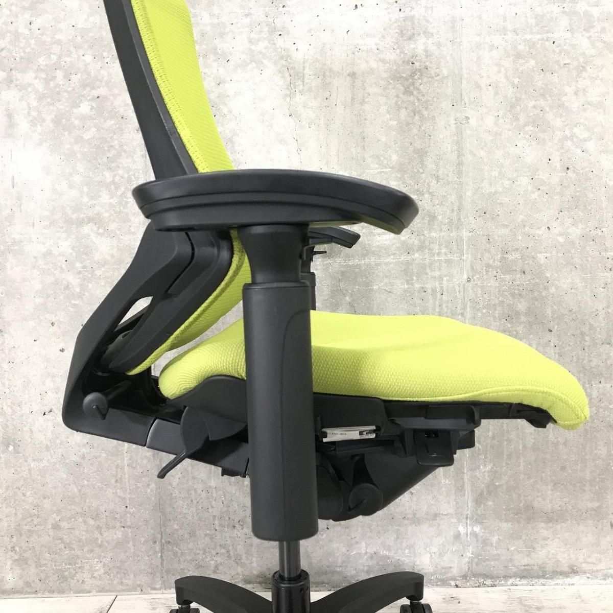 中古】エフメッシュ イトーキ/ITOKI 肘付ハイバックチェア 568643