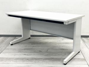 【定番のオフィスデスク！広く使える幅1400のスタンダードな平デスク！】■イトーキ（ITOKI）　CZNデスク　平机　幅1400㎜　■引き出し付き　■ホワイト