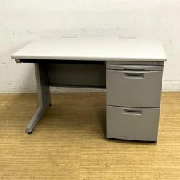 イトーキ　CZ　片袖机　レアな幅1,100mmサイズ　汚れの目立ちにくいグレー　鍵付き　シリンダー錠　※樹脂部分に日焼けあり、部材の有無は個体差があります