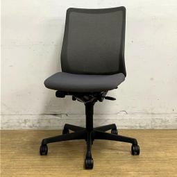 【在庫入替セール】オカムラ　フルーエント　肘無しローバックモデル　背メッシュ　ミディアムグレー×ブラックフレーム【愛知・名古屋・豊田・静岡・浜松】