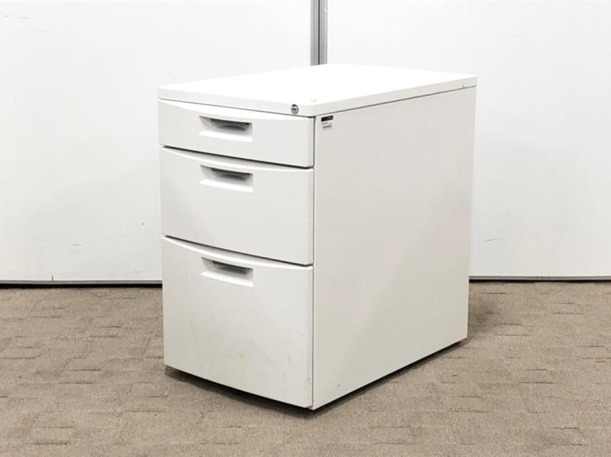 【在庫入替セール品！】国内メーカー製の定番ワゴン！デスクに＋αな収納を！
■イトーキ/CZ/ホワイト
                        CZシリーズ
                                    中古
            