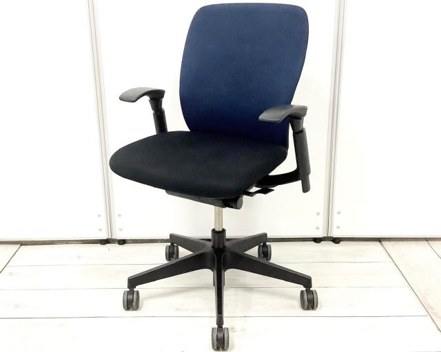 【中古】フルゴ KF-447GB-T1B2 イトーキ（ITOKI） 肘付ハイバックチェア