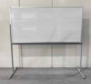 【2台入荷】【スムーズに書ける！ホーロー製盤面！】■コクヨ（KOKUYO）製　ホワイトボード　W1870×D630×H1740㎜　※板面：W1800×H900　■片面タイプ　固定脚付き