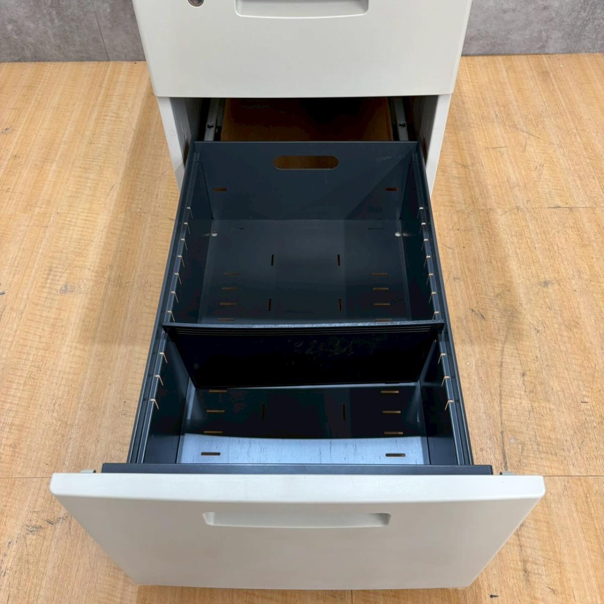 中古】BS+ コクヨ/KOKUYO ワゴン3段 568919 - 中古オフィス家具なら