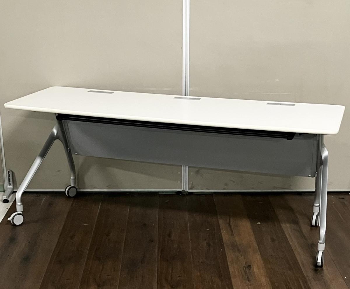 【中古】 エピファイ コクヨ/KOKUYO 幅1800スタックテーブル(長机/折りたたみ/会議用) 
<CS在庫> <愛知、岐阜、三重、静岡、福井、長野、石川>
                        エピファイ
                                    中古
            