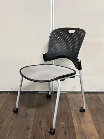 【中古】ケイパー  Herman Miller（ハーマンミラー） スタッキングチェア