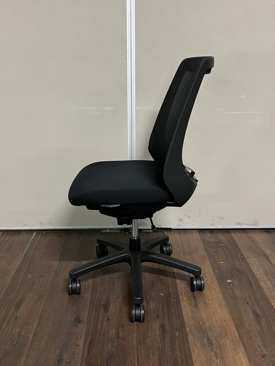 中古】ノナ SOZ-336JB-T1T1Z イトーキ/ITOKI 肘無ハイバックチェア