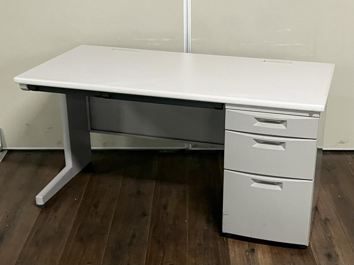 【中古】 CZデスク イトーキ/ITOKI 片袖机 
<CS在庫> <愛知、岐阜、三重、静岡、福井、長野、石川>
                        CZデスク
                                    中古
            