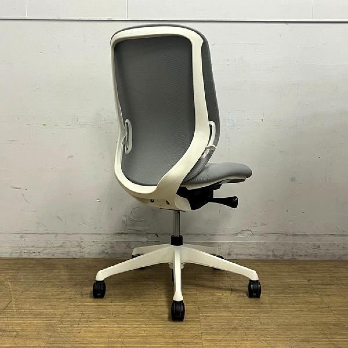 zw オカムラ シルフィーチェア 前傾機能 ハイバック クッションタイプ