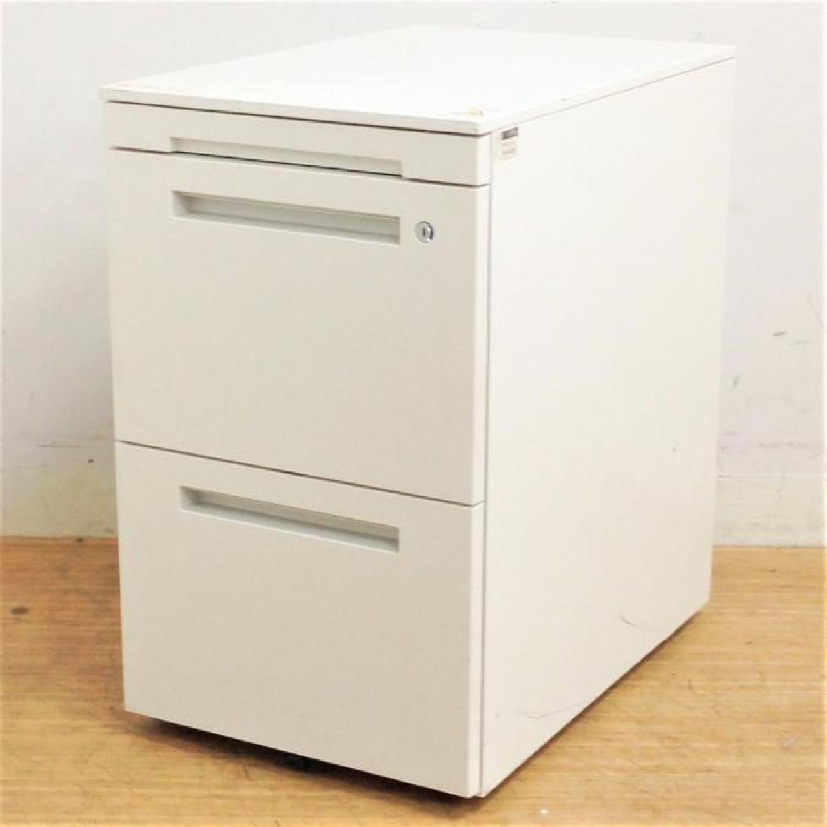 【在庫入替セール】デスクインワゴン　書類も小物も収納可能な3段引出し　イトーキ　CZR　ホワイト　鍵付き　シリンダー錠
                        CZR
                                    中古
            