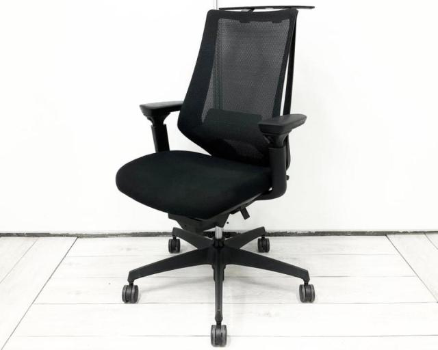 【中古】デュオラ メッシュ  コクヨ（KOKUYO） 肘付ハイバックチェア