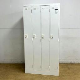 4人用更衣ロッカー　コクヨ　LKシリーズ　清潔感のあるホワイトカラー　ダイヤル錠　※暗証番号検索キーは付属しません/日焼け強いため特価品